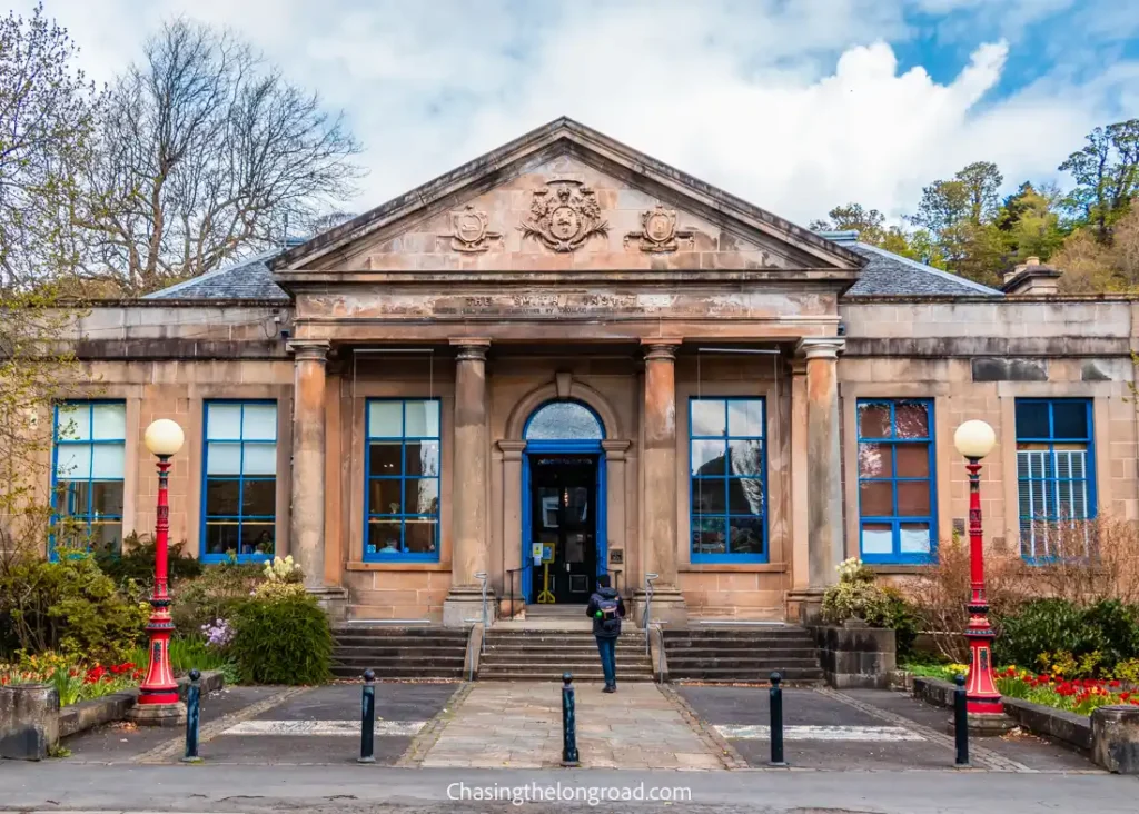 Stirling Smith Art Gallery and Museum